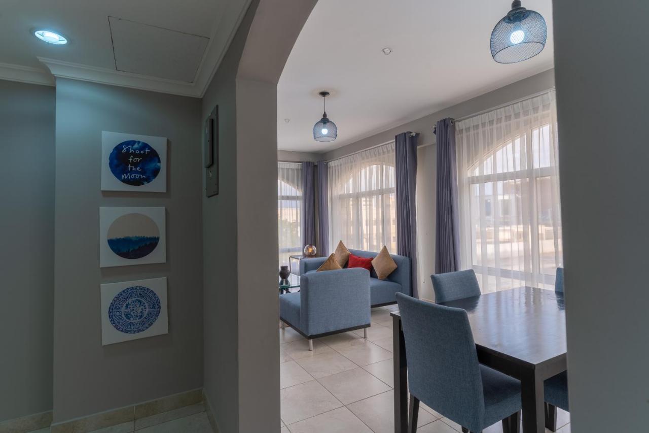 Midan Hotel Suites Muscat Exterior photo